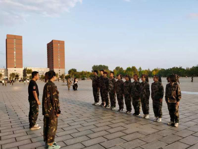 梦想青马 医路奔腾