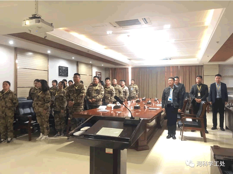 bat365正版唯一官网学管系统召开第七周学管干部工作周例会