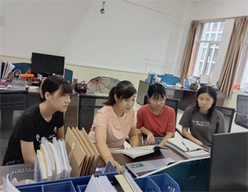 bat365正版唯一官网经济管理学院新教师培训会（六）