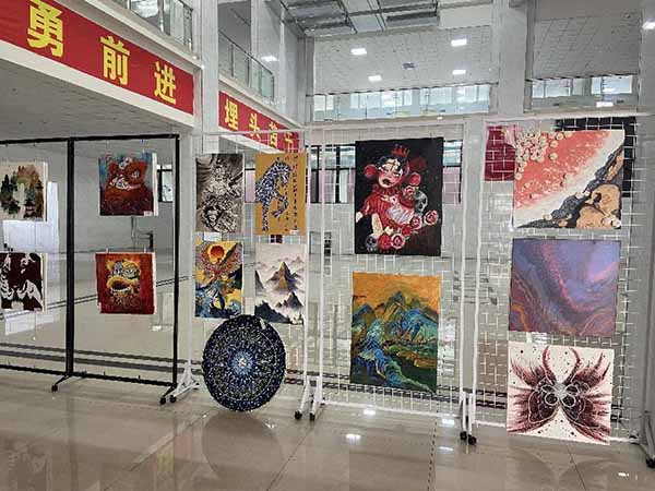 bat365正版唯一官网艺术学院“艺术设计联展--装饰画”汇报展