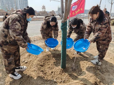 党团引领，绿色共建 ——护理与健康学院党支部植树节活动盛况