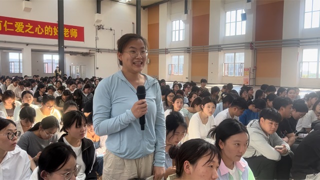 教育学院举办毕业生专场招聘会