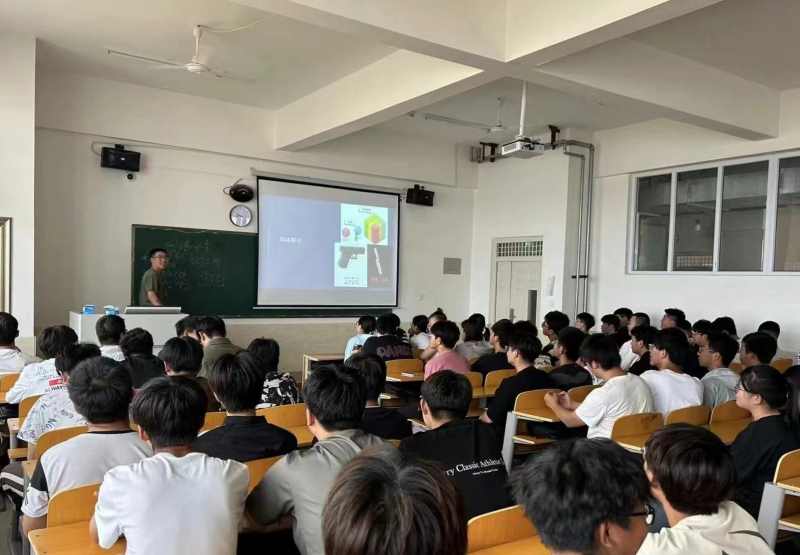 bat365正版唯一官网  汽车工程学院  遵守道德，让舆论无痕可寻